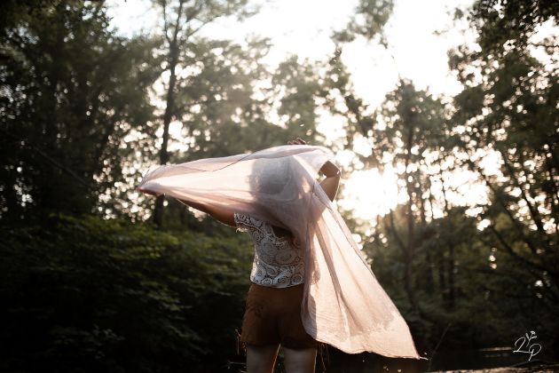 Portrait de femme, rituel, femme sauvage, shooting photo femme, Haut-Rhin