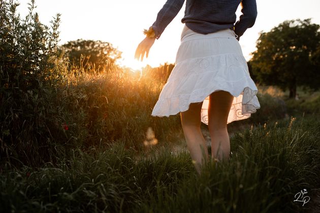 Portrait de femme enceinte, champêtre, photographe grossesse Haut-Rhin