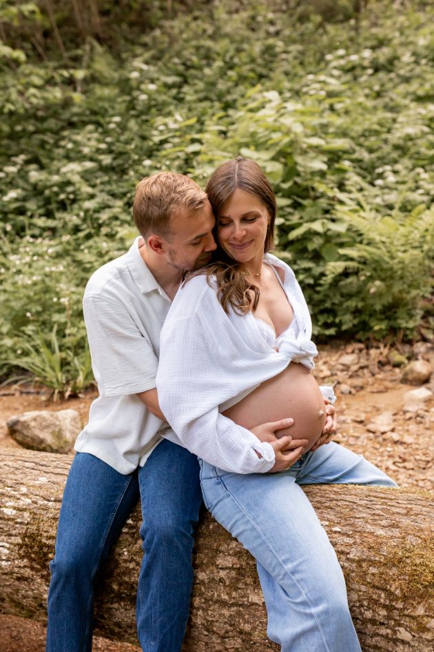 Photo de grossesse, couple, dans la nature, Kruth